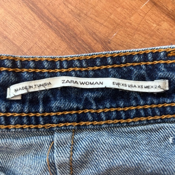 ZARA button front mini denim skirt - Size XS - Picture 2 of 3